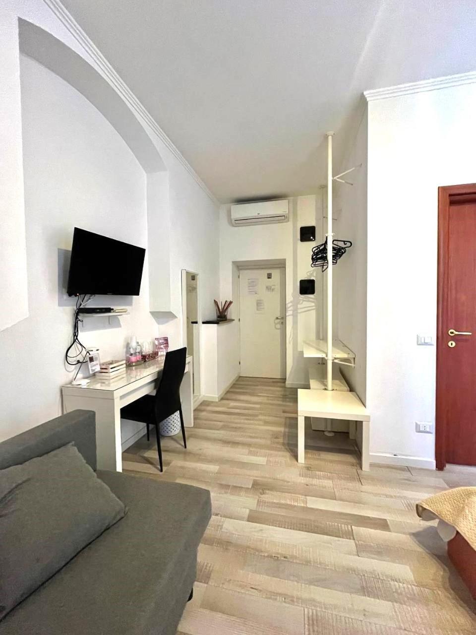 Отель Appia 52 Рим Экстерьер фото